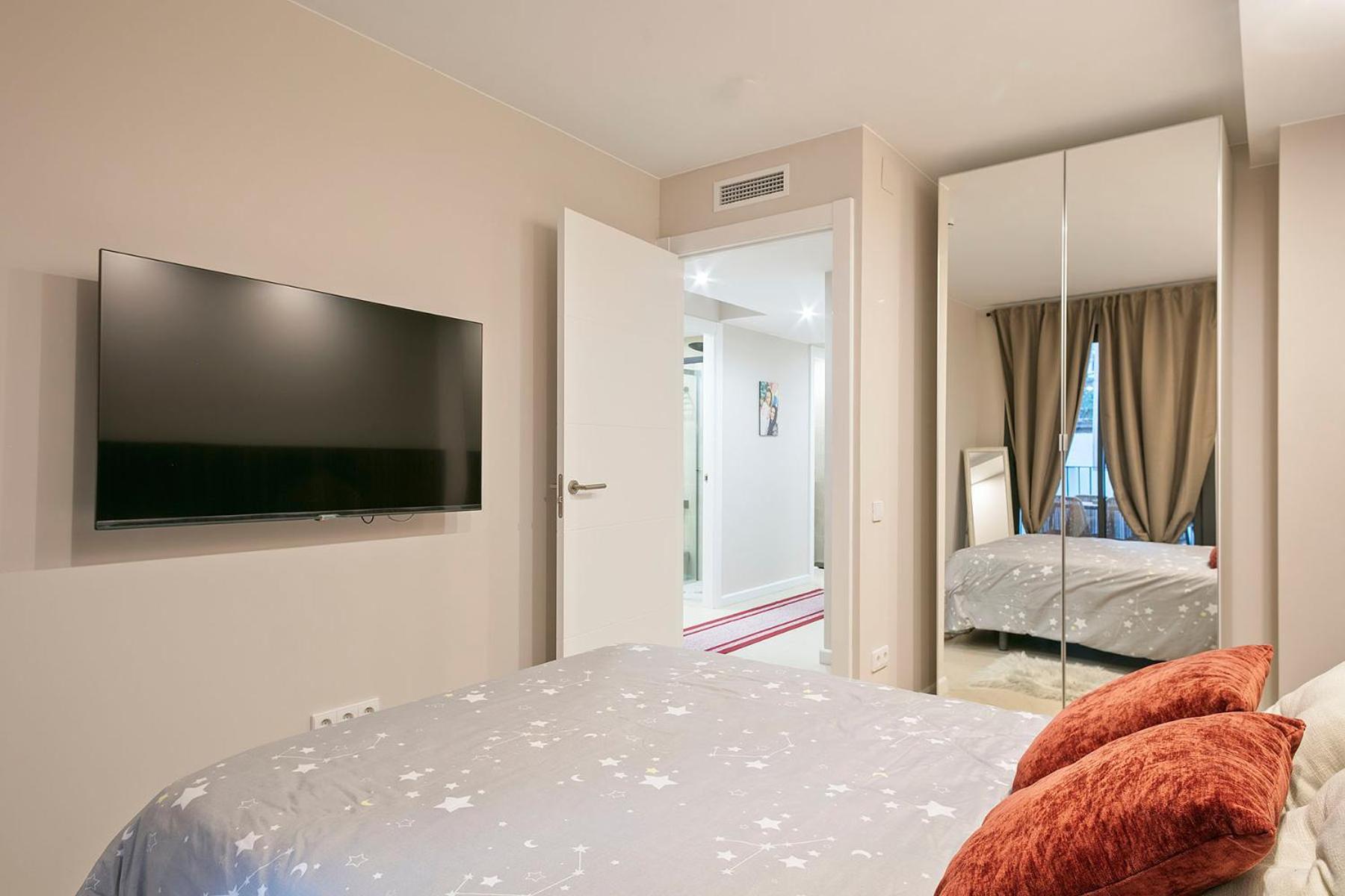 Your Home - Camp Nou Apartment L'Hospitalet de Llobregat Exterior foto